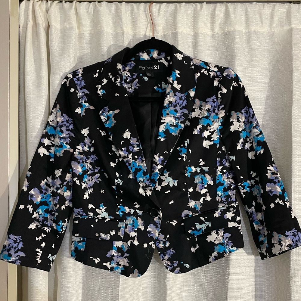 Cropped blazer